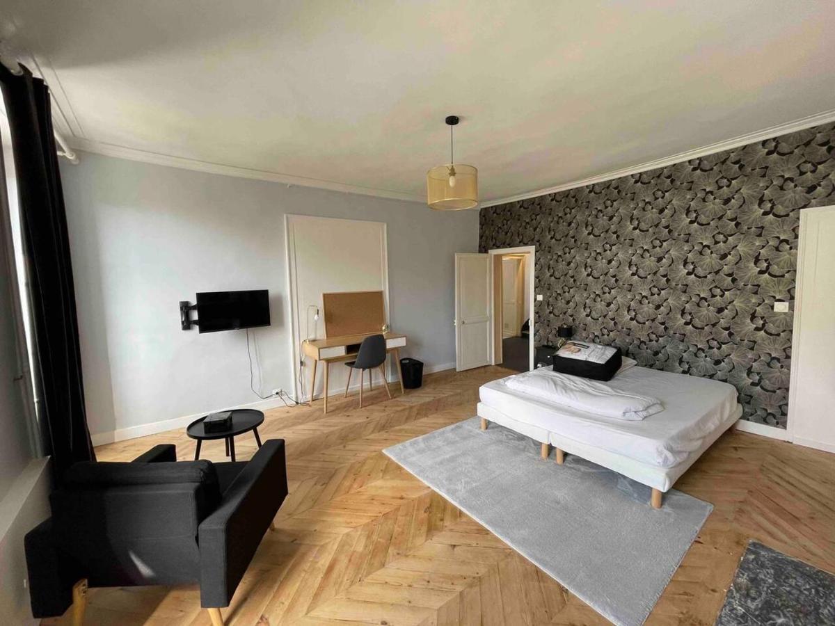 Logement Centre Ville 1 A 4 Chambres Alençon Buitenkant foto